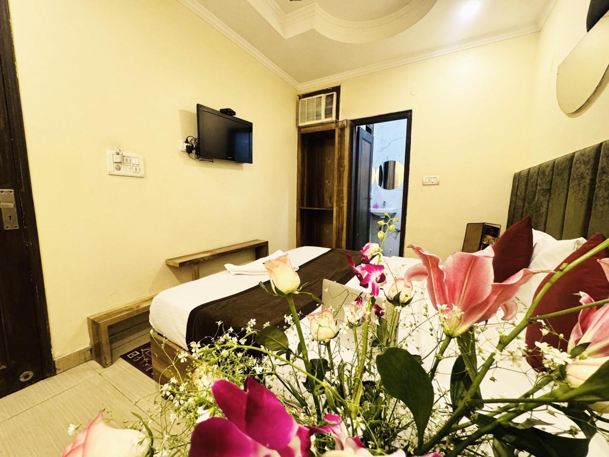 Hotel Jai Balaji, Paharganj, New Delhi Railway Station 外观 照片