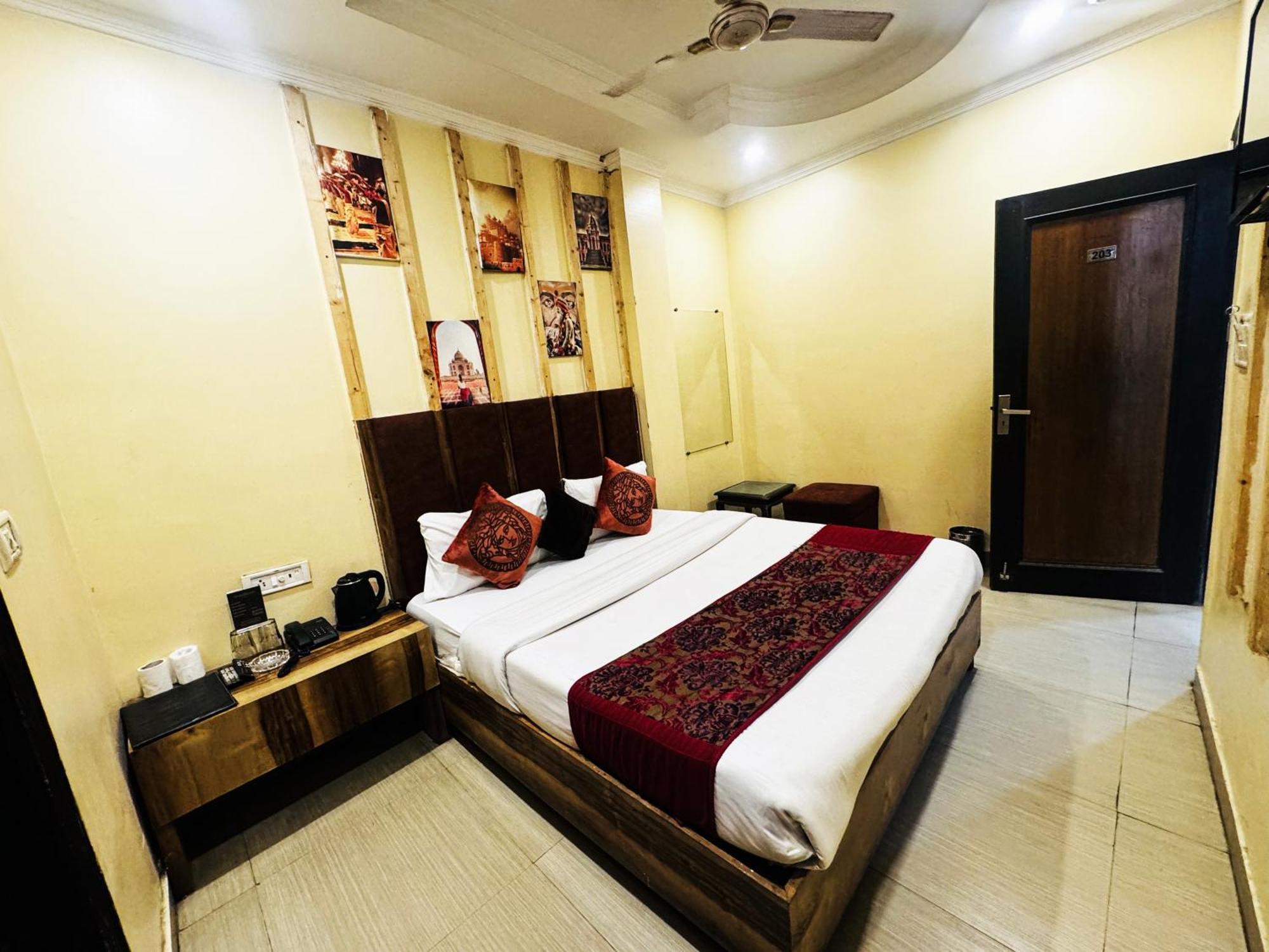 Hotel Jai Balaji, Paharganj, New Delhi Railway Station 外观 照片