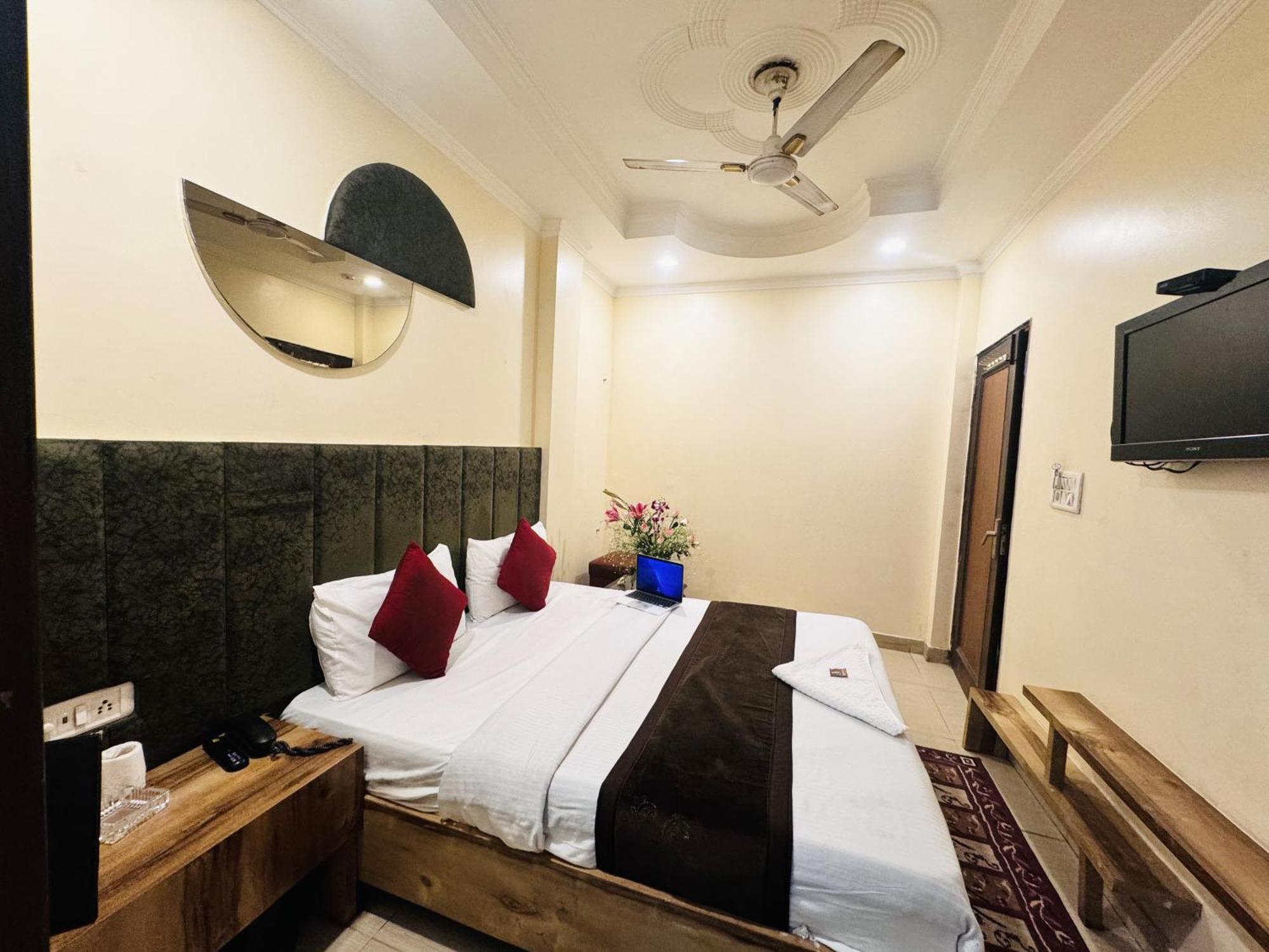 Hotel Jai Balaji, Paharganj, New Delhi Railway Station 外观 照片